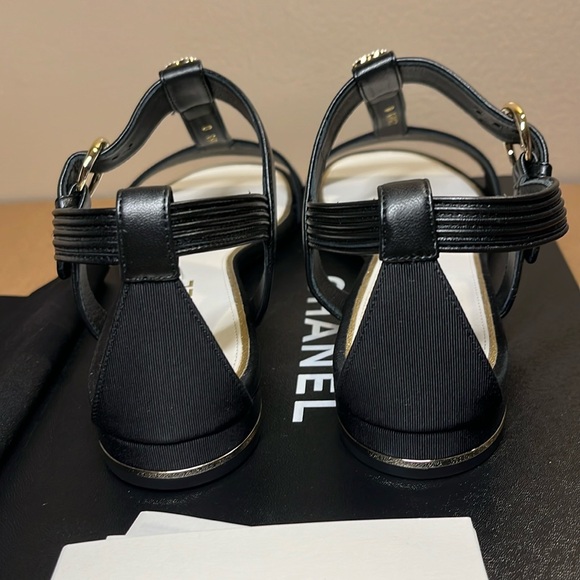 Authentic Chanel Open Toe sandals size 38 - Picture 6 of 12
